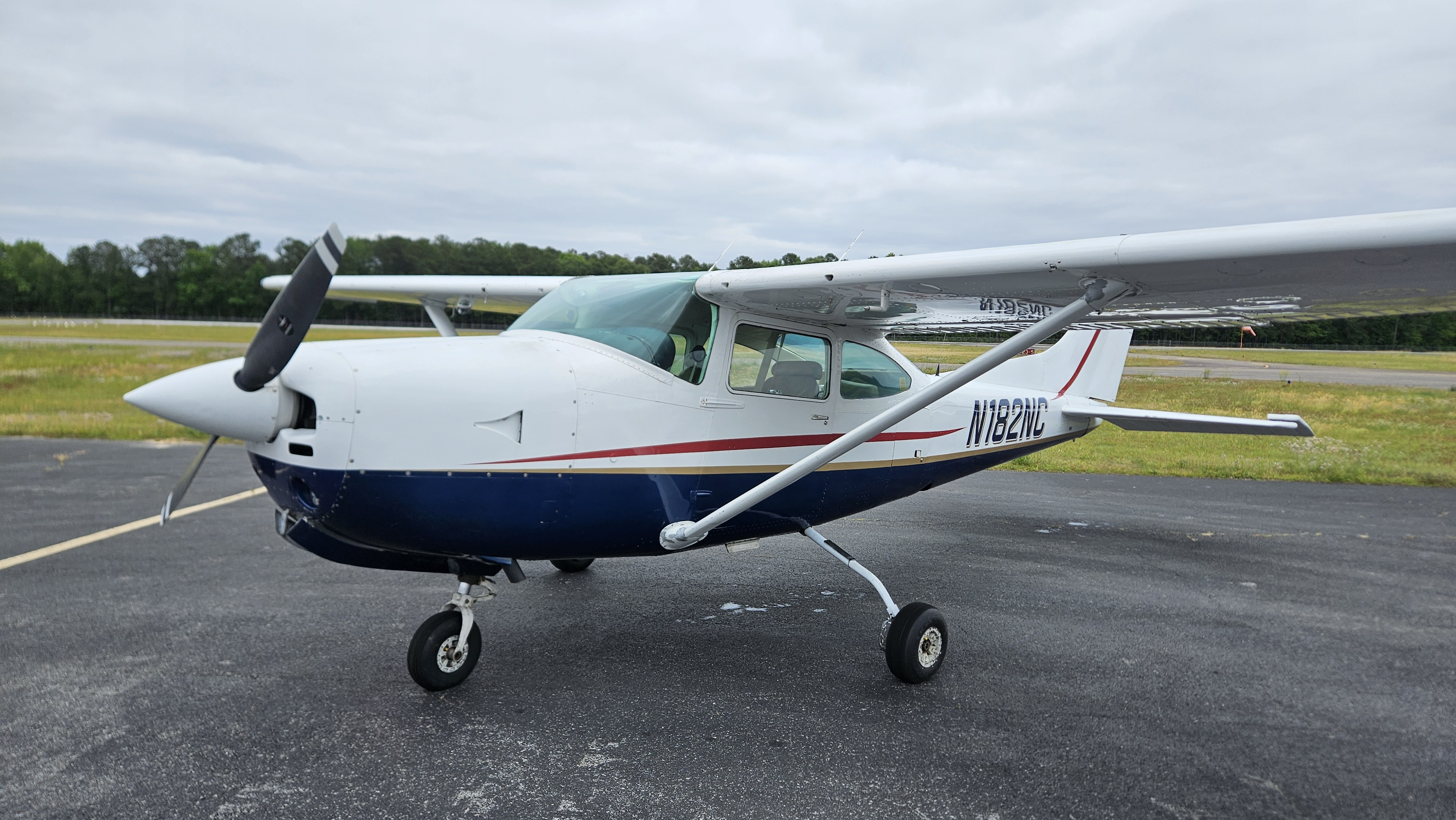 1979 Cessna R182 (182RG) For Sale 2